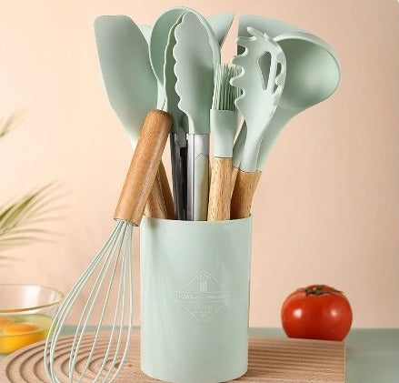 Set de 12 Utensilios de Cocina de Silicona - Antiadherentes y Resistentes al Calor