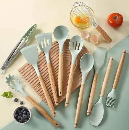 Set de 12 Utensilios de Cocina de Silicona - Antiadherentes y Resistentes al Calor